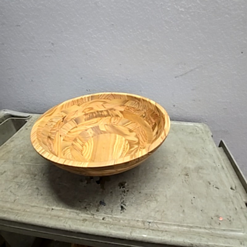 73320 Williams Sonoma Salad Bowl Elegant and Functional HabiStore