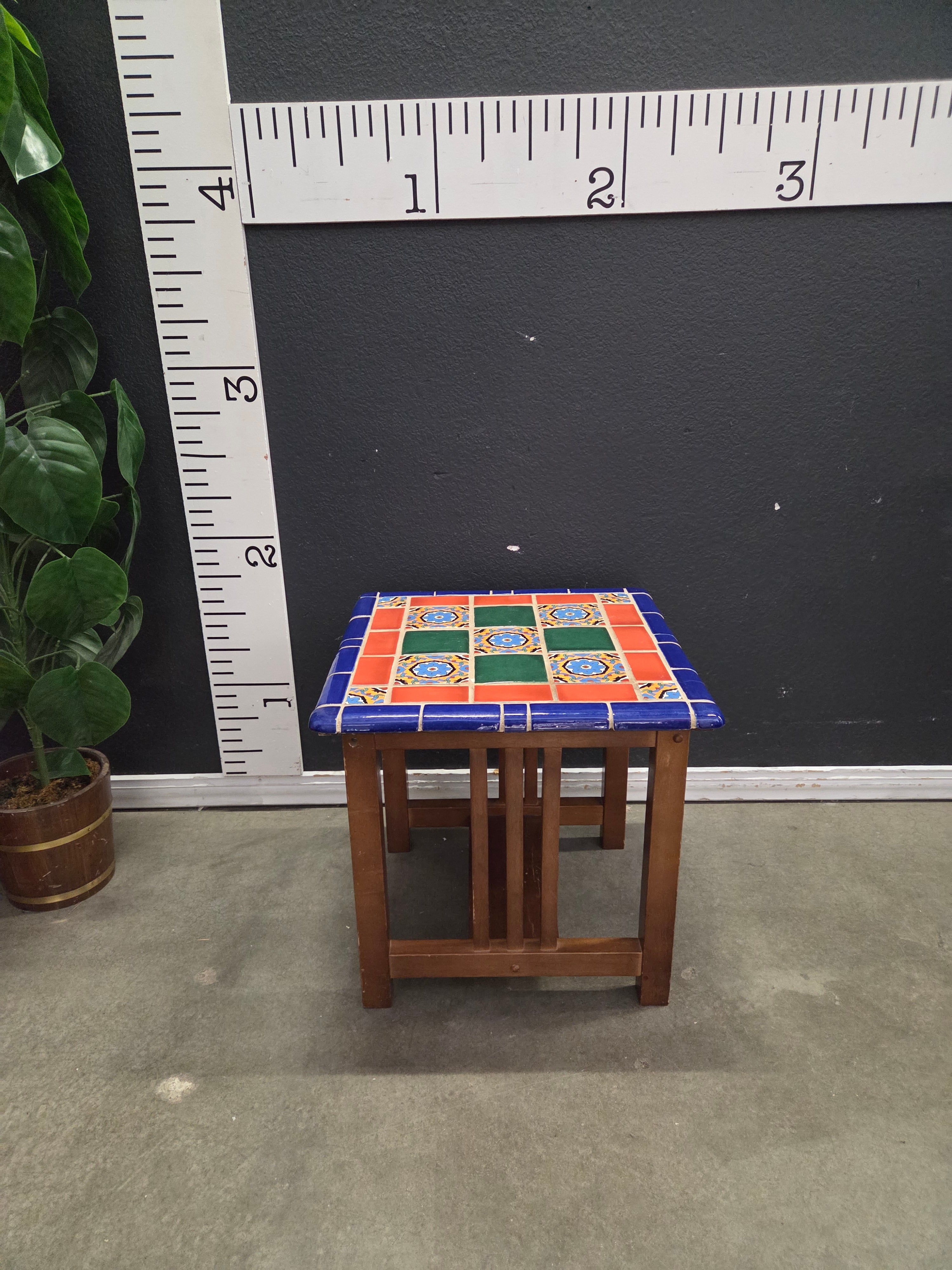 27726 Colorful Mosaic Tile Top Side Table – HabiStore
